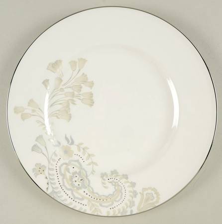 Paisley Bloom Accent Luncheon Plate