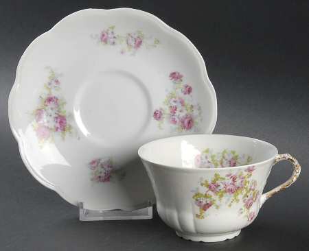 LEG101 Flat Cup & Saucer Set