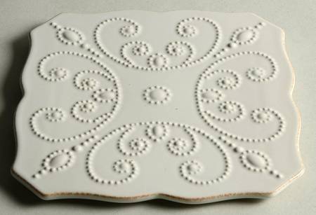French Perle White Trivet