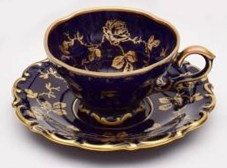 Rosengold Footed Cup & Saucer Set
