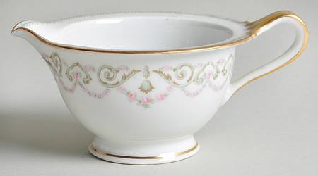 Regency Creamer