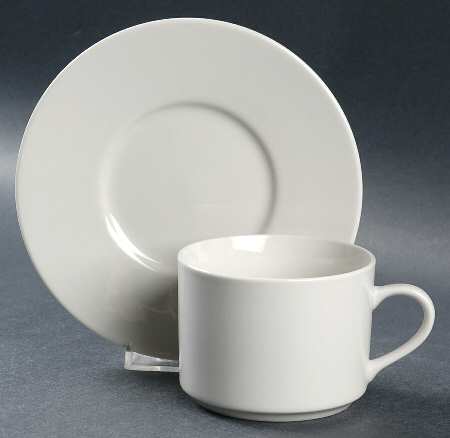 LV18 Flat Cup & Saucer Set