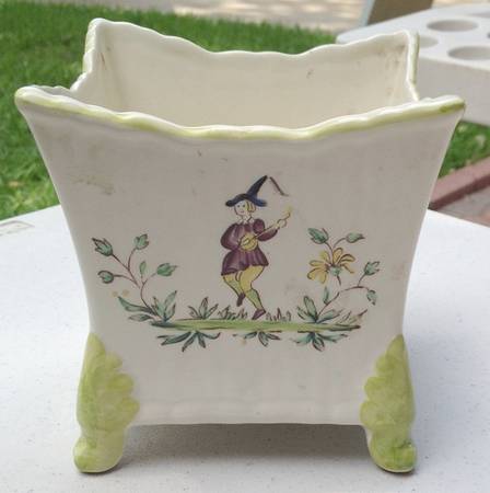LON21 Small Cachepot