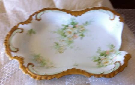 LAT117 17" Oval Serving Platter