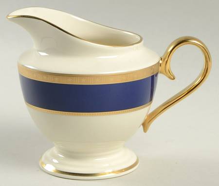 Independence Creamer