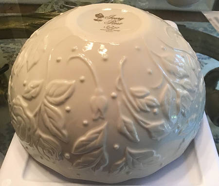 Ivory Rose 8" Round Serving Bowl