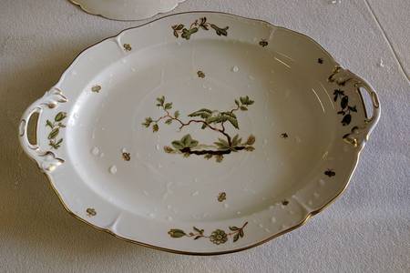 LAG33 14" Oval Serving Platter