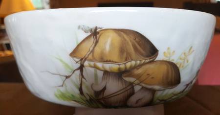 LOL25 8" Salad Serving Bowl