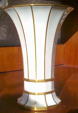 Giftware 6" Dodecagon (12 Sided) Vase