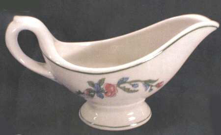 SCE31 (Ivory) Individual Gravy Boat