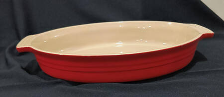 Red Apple 16" Oval Baker