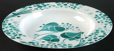 Hydrangea Rim Soup Bowl