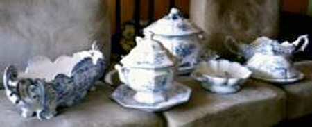 LLR3 Octagonal Tureen & Lid with Underplate