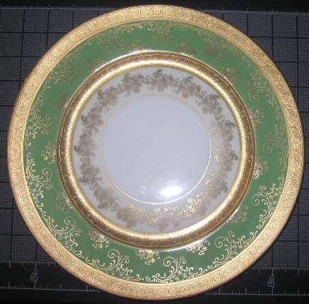 LET6 (Green Rim) by Leighton