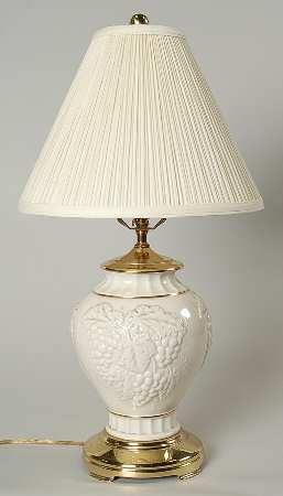 Vineyard 20" Electric Lamp & Shade