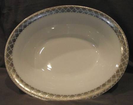 Aubusson 9" Oval Vegetable Bowl