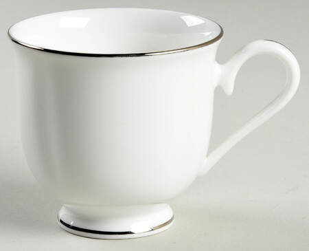 L371 Footed Cup