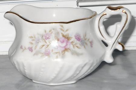 6841 Mini Creamer