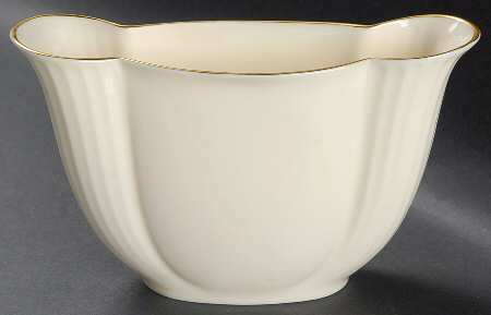 Jefferson Collection 4" Oval Vase