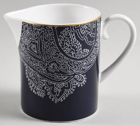 Round Hill Creamer