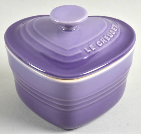 Cassis Ramekin with Lid