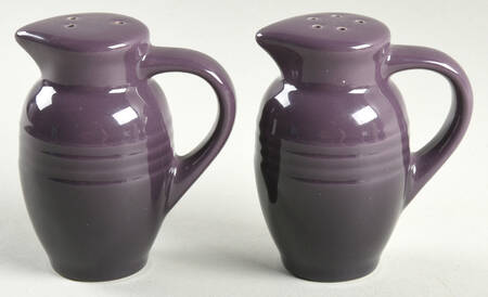 Cassis Handled Salt & Pepper Set