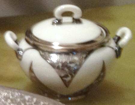 471 Sugar Bowl & Lid