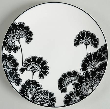 Japanese Floral Accent Luncheon Plate
