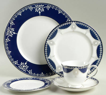 Empire Pearl Indigo 5 Piece Place Setting