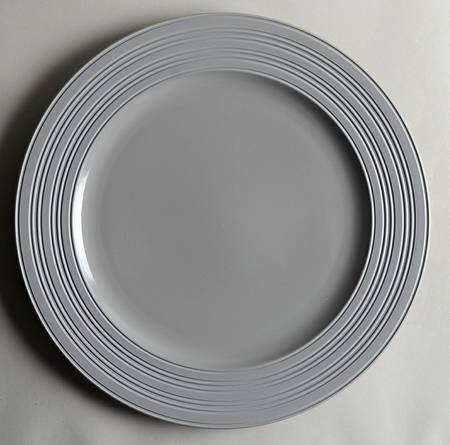 Fair Harbor Oyster 14" Chop Plate (Round Platter)
