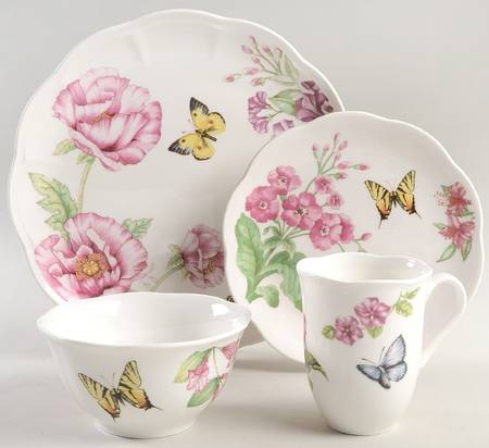 Butterfly Meadow Bloom 4 Piece Place Setting