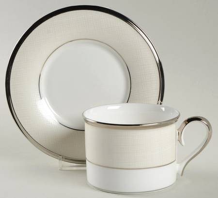 Linen Mist Flat Cup & Saucer Set