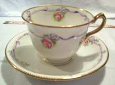 5741 Footed Cup & Saucer Set