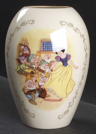 Snow White 6" Vase