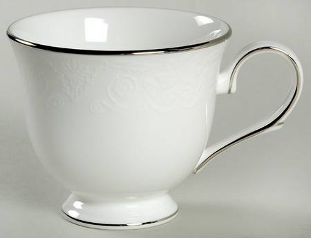 Artemis Footed Cup
