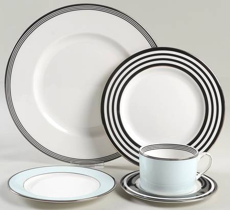 Parker Place 40 Piece Estate Set
