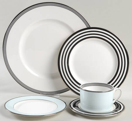 Parker Place 40 Piece Estate Set