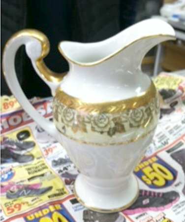 LBC17 by LBC (Royal Crown)