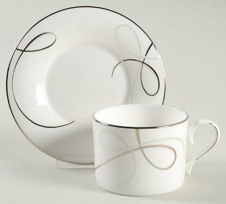 Flat Cup & Saucer Set