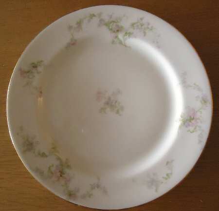LIM595 by Limoges-French