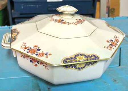 LNT376 Round Covered Vegetable