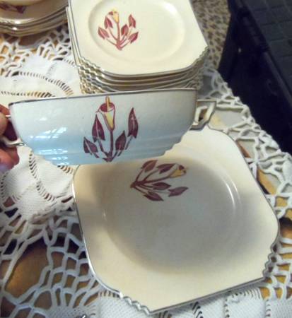 Calla Lily Flat Cream Soup Bowl