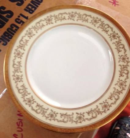 LIM627 by Limoges-French