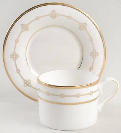 Jeweled Jardin Flat Cup & Saucer Set