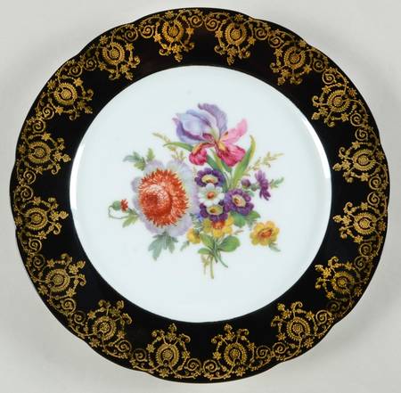 LIM629 Luncheon Plate