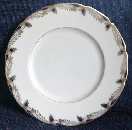 O351b Dinner Plate