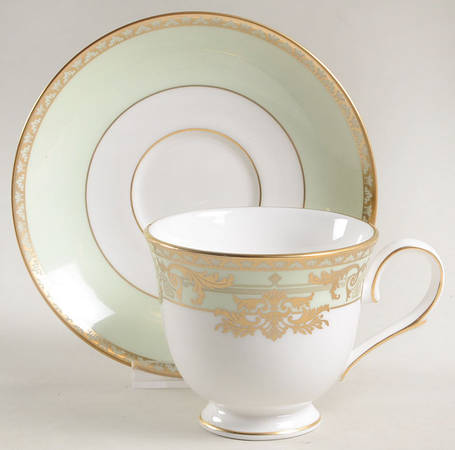 Rococo Leaf Footed Cup & Saucer Set