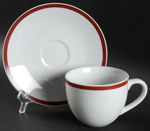 Boulevard Cafe Rust Flat Cup & Saucer Set