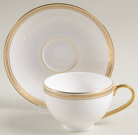 Oxford Place Footed Cup & Saucer Set