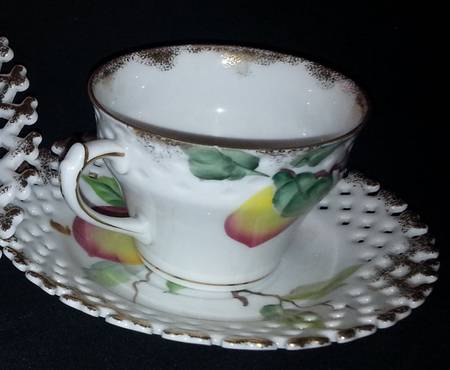 LEF109 Flat Cup & Saucer Set